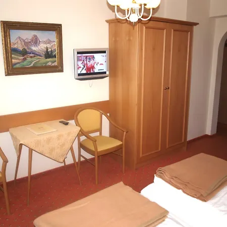 奥攀布莱克酒店 巴德加斯坦