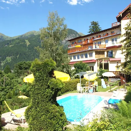 奥攀布莱克酒店 3* 巴德加斯坦