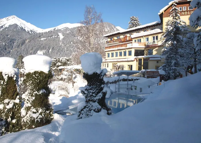 호텔 Alpenblick 3*